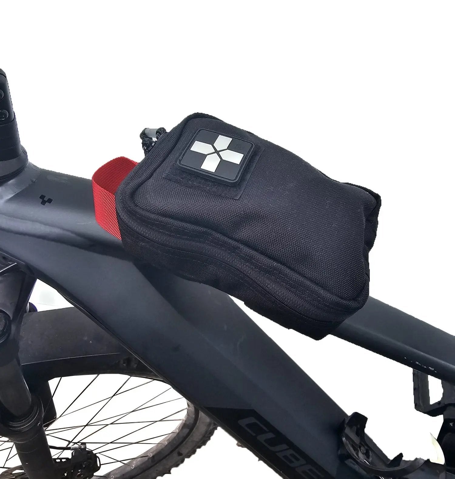 Erste Hilfe Kit FTACS - mit Inhalt für Fahrradfahren & Outdoor - FTACS - Taktische Ausrüstung für Jedermann.