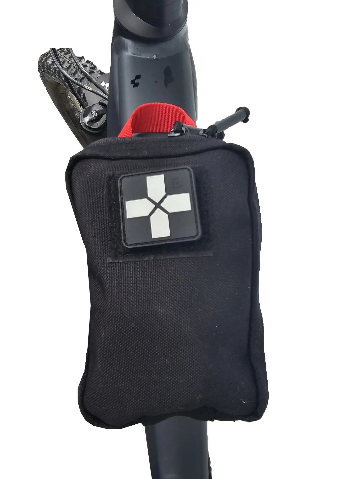 Erste Hilfe Kit FTACS - mit Inhalt für Fahrradfahren & Outdoor - FTACS - Taktische Ausrüstung für Jedermann.